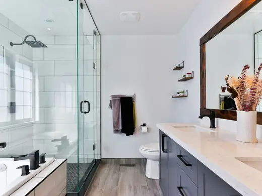 Bright, clean home interior (stock photo)